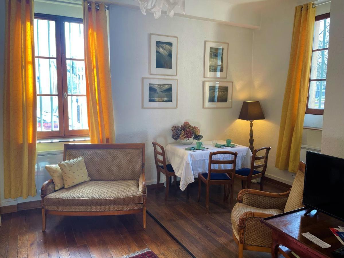 Tres Bel Appartement Dijonnais Place Wilson Gutembert Exterior foto